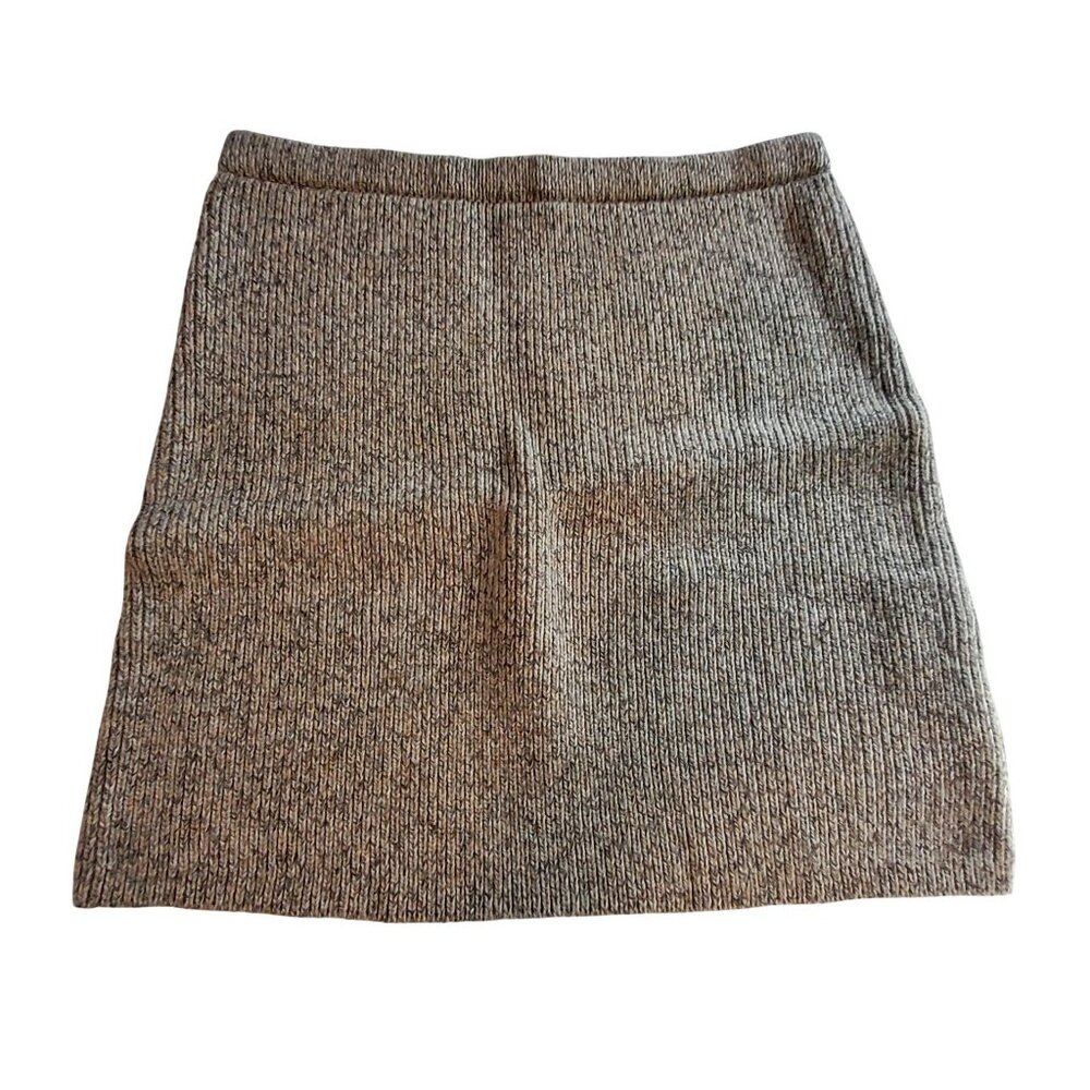 Zara Gray Wool-Blend Knit Skirt Size  M Ribbed knit texture adds subtle detail